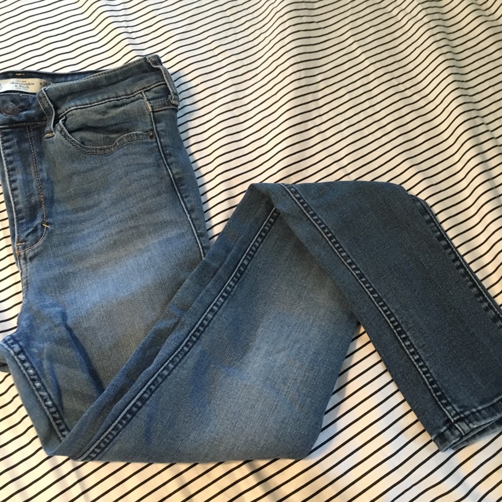 Abercrombie High Rise Jeans